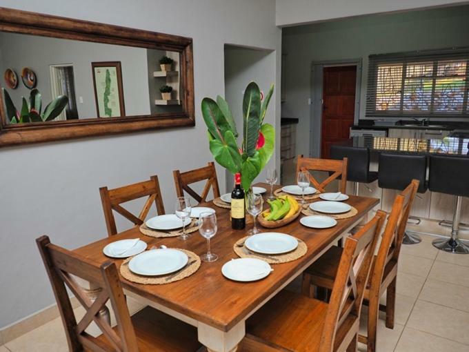 Poinsettia Family Cottage เฮซีวิว ภายนอก รูปภาพ