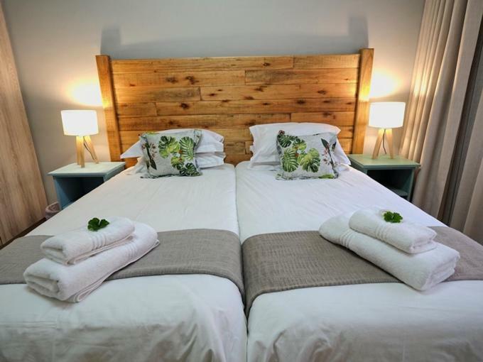 Poinsettia Family Cottage เฮซีวิว ภายนอก รูปภาพ