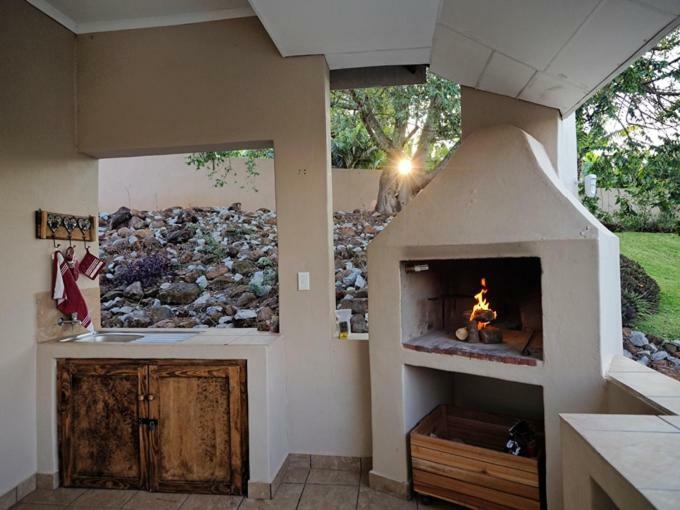 Poinsettia Family Cottage เฮซีวิว ภายนอก รูปภาพ
