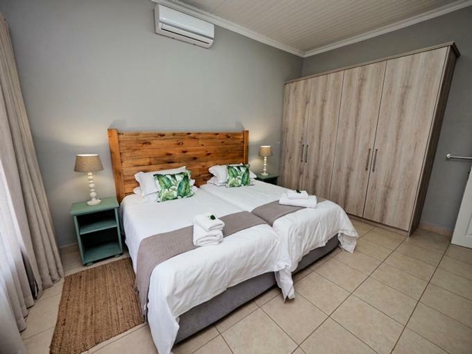Poinsettia Family Cottage เฮซีวิว ภายนอก รูปภาพ
